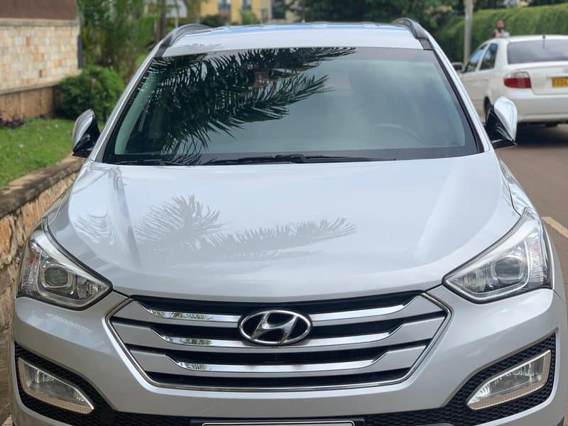 Hyundai SantaFe — RAH100U